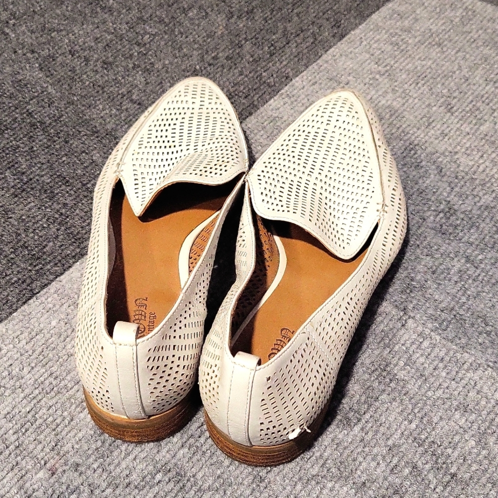 White flats